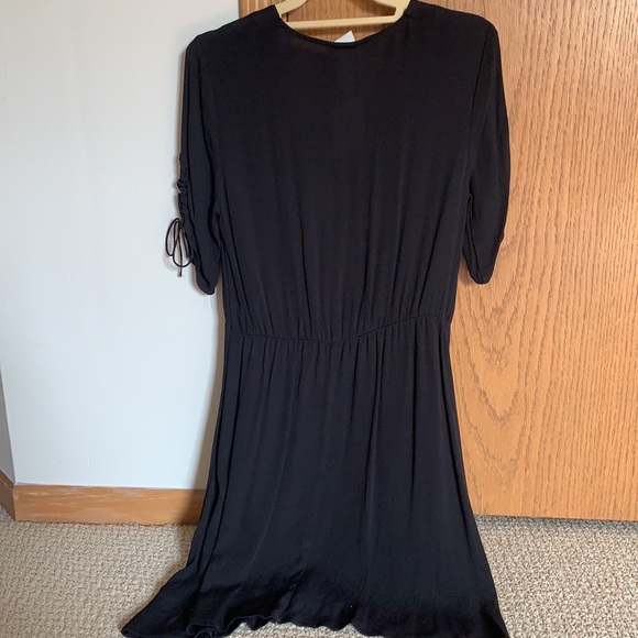 Never worn dress from H & M! - Picture 4 of 4